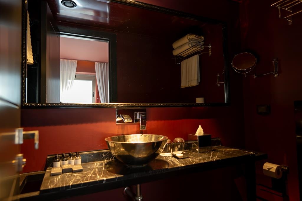 Casa Suzanna – Senior Room